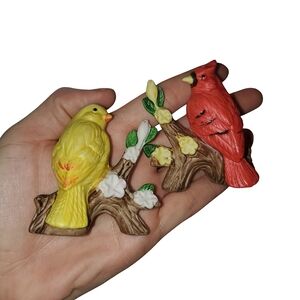 Vintage bird salt and pepper shakers